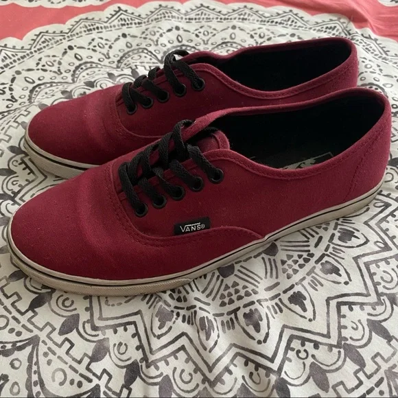 vans shoes for men maroon